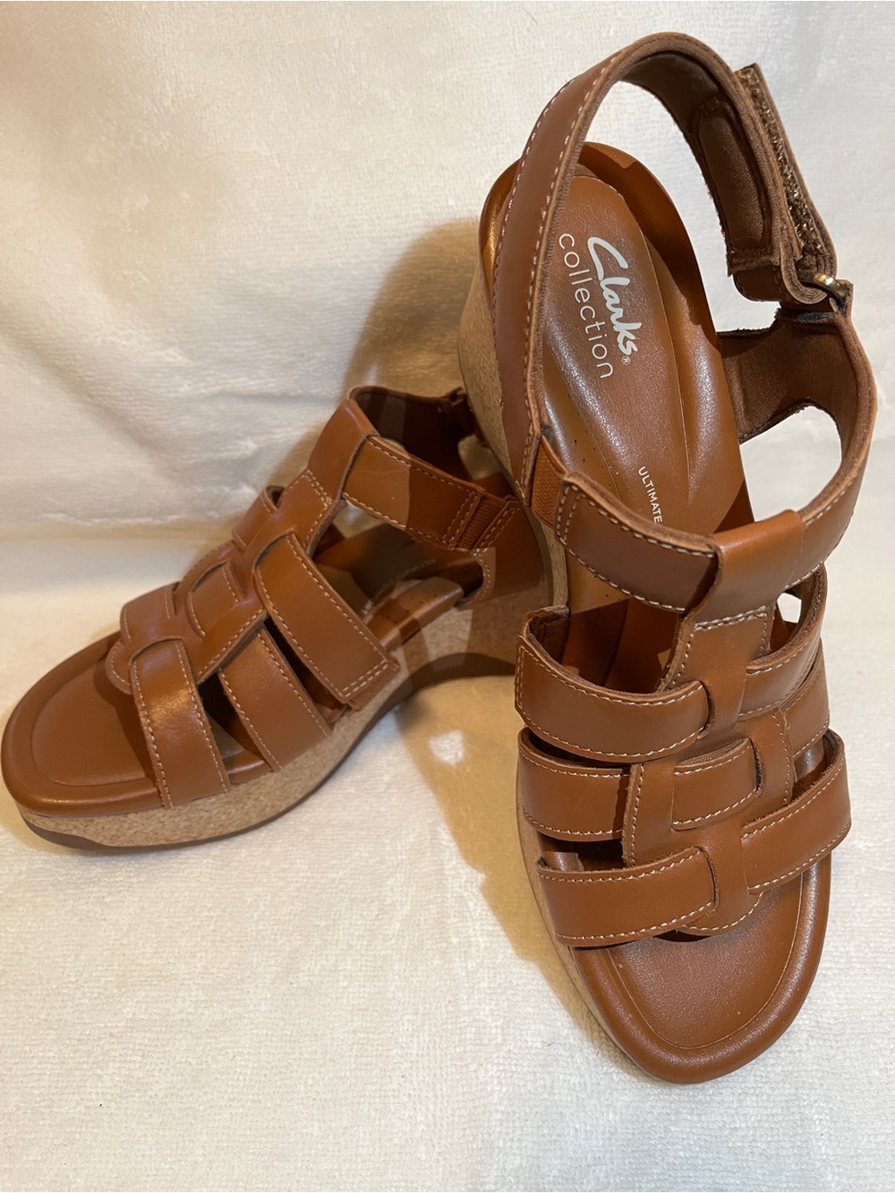 Clarks Chelseah Peak Wedge Sandal - NWT - Tan - 8.5